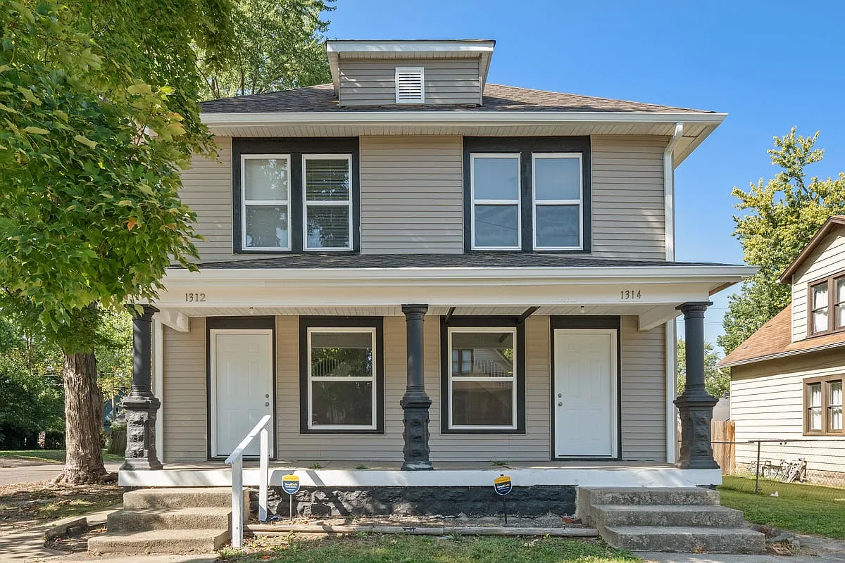 1314 North Dearborn Street — Photo 1