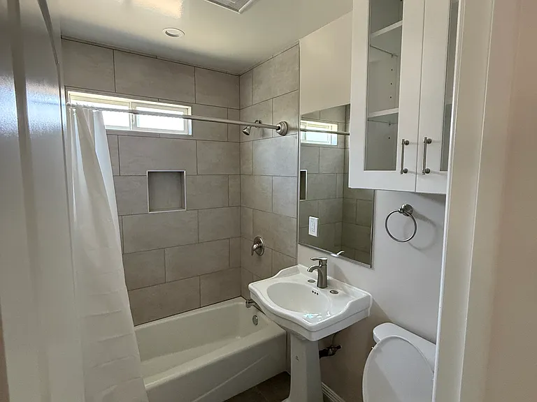 5544 McCulloch Ave #G — Photo 6