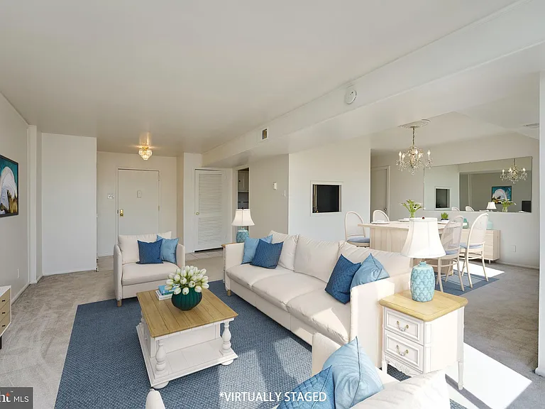 5340 Holmes Run Pkwy #601 — Photo 4