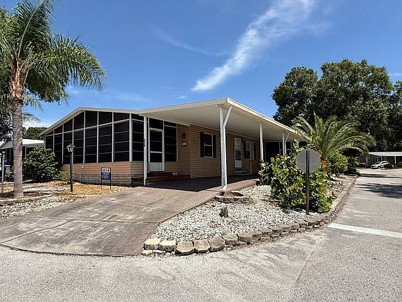 2nd image of 3528 Zephyr Ln