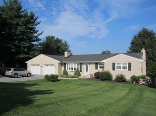 5716 Carroll Rd, Sykesville, MD 21784