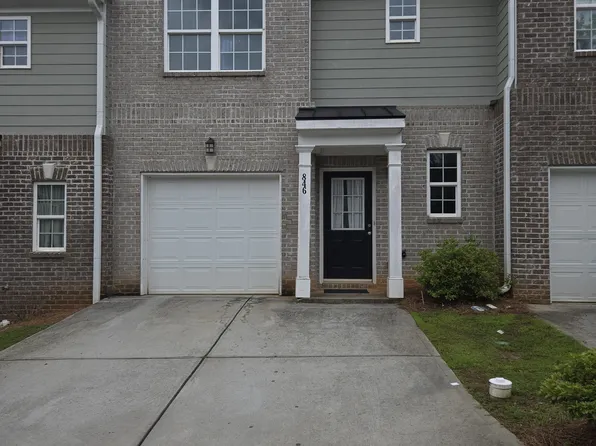 846 Hughes Trce, Stone Mountain, GA 30083