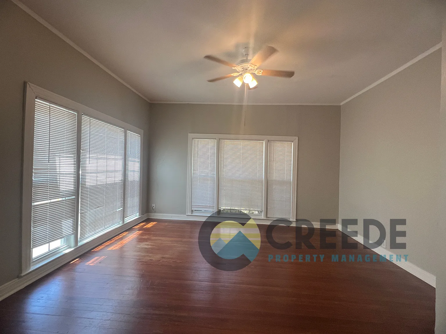502 Pearl Street - 2 — Photo 4