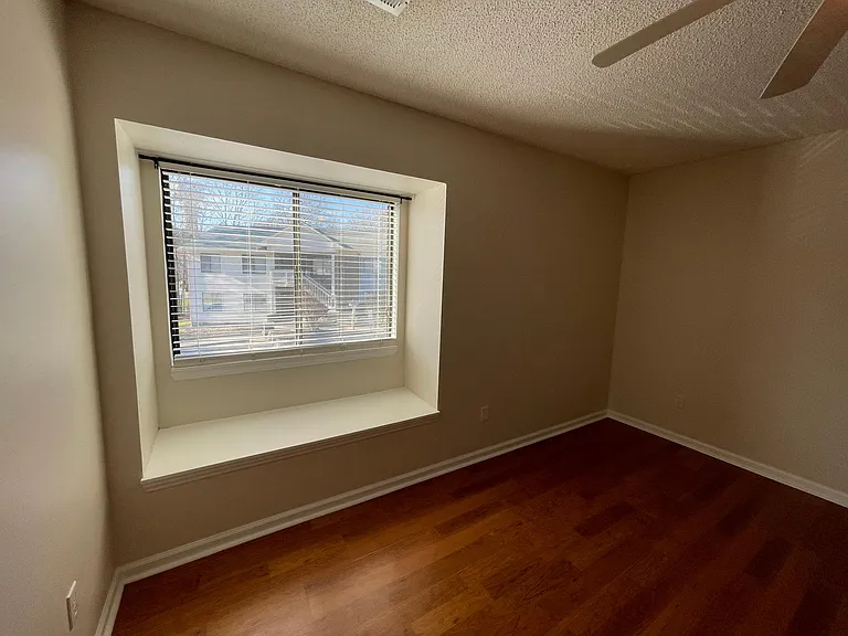 212 Davidson St — Photo 19