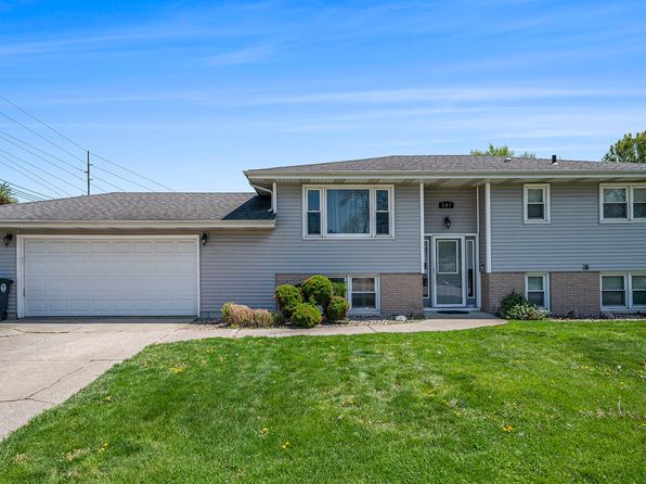 307 S Virginia St, Hobart, IN 46342