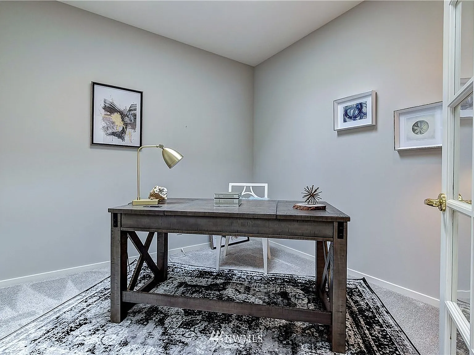 624 Kirkland Way — Photo 3