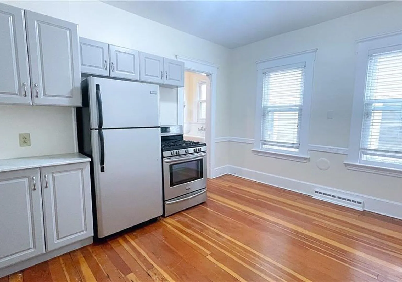 134 Mansfield St — Photo 3