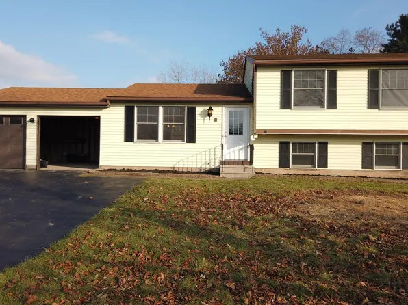 38 Loyalist Ave, Rochester, NY 14624