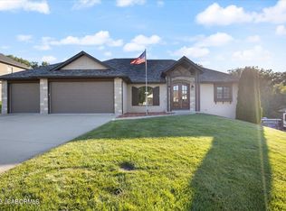 5518 La Charette Dr, Jefferson City, MO 65109