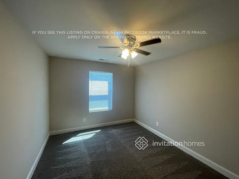 5355 Roberta Crossing Dr — Photo 9