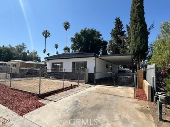 17136 Hidalgo Dr, Perris, CA 92570
