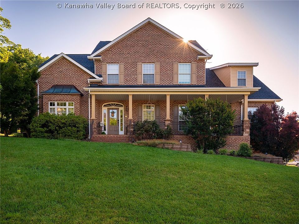 1st image of 211 Bentwood Rd