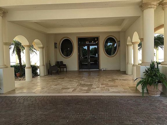 4th image of 1065 Borghese Ln APT 1602