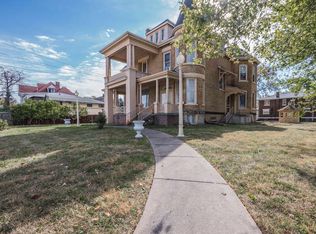 312 W Wightman St, Moberly, MO 65270