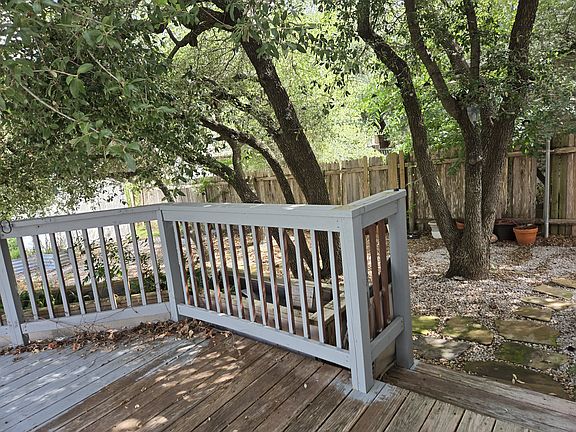 5th image of 1803 Baranco Way