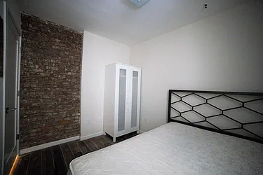 Rented by (LEGACY NOT ACTIVE) DiGiulio Group Real Estate, LLC