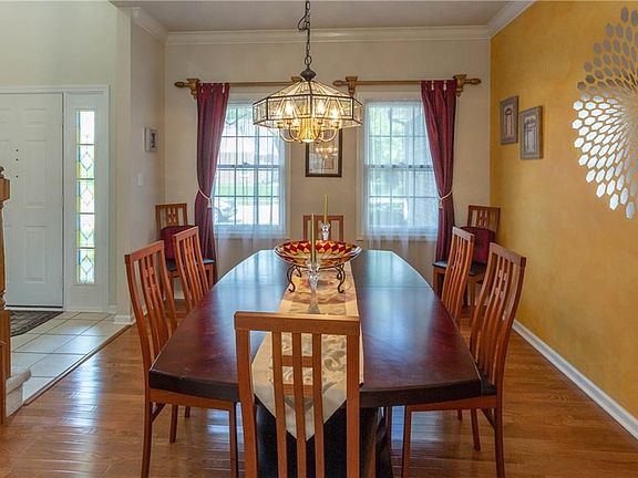 Spacious Dining Room for those special occasions.