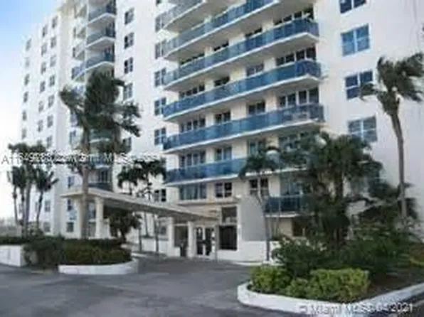 7501 E Treasure Dr APT 2M, North Bay Village, FL 33141