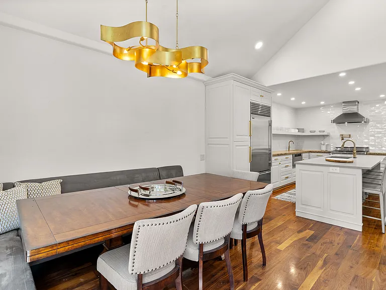 777 Castle Creek Dr — Photo 6