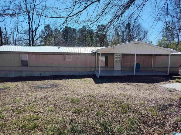 93 Limbaugh St, Sylacauga, AL 35150