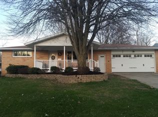 554 25th St NW, Massillon, OH 44647