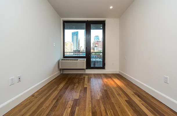 Rented by Nooklyn NYC LLC | media 53