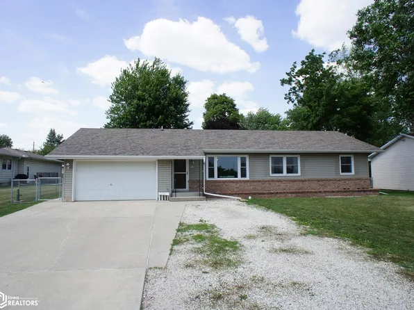 609 South St, Webster City, IA 50595