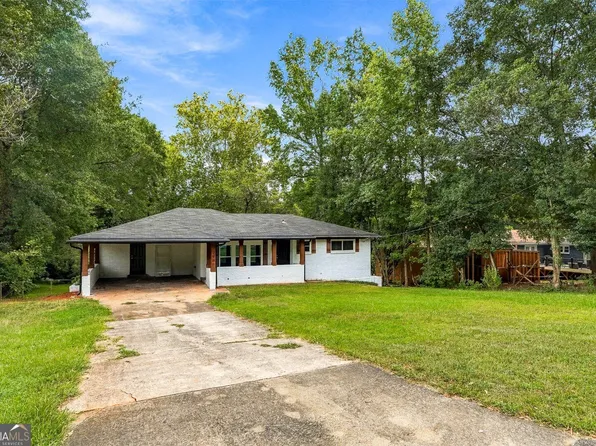 2988 Valley Ridge Dr, Decatur, GA 30032