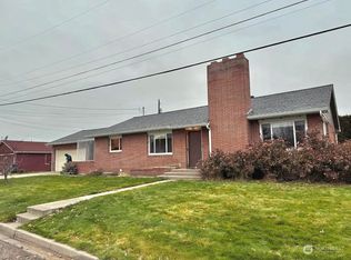 303 McDowell St, Naches, WA