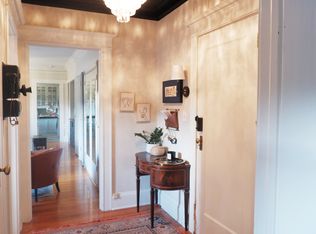 2083 NW Johnson St APT 20, Portland, OR 97209