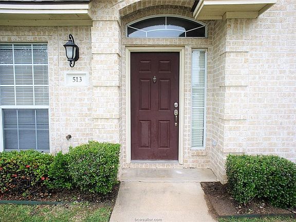 3rd image of 513 Fraternity Row #67
