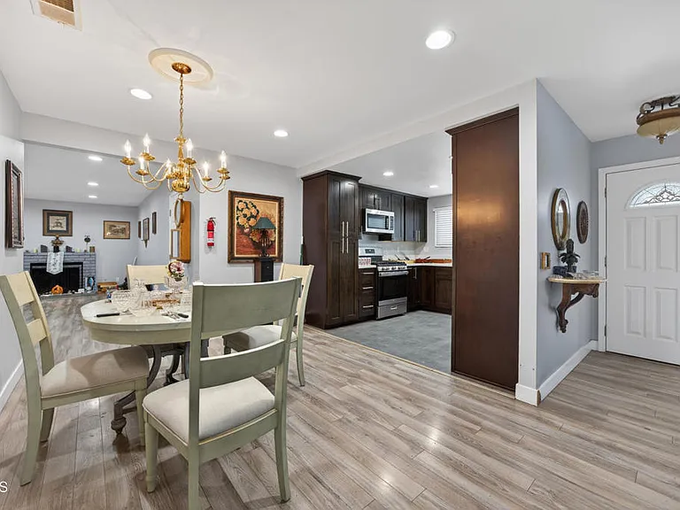 4351 Frost Dr — Photo 18