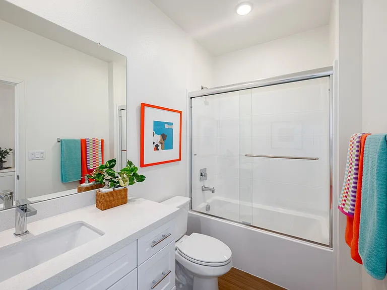 Glen at Fontana Homes — Photo 30