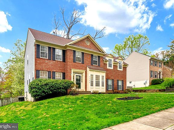 2nd image of 3205 Geiger Ave