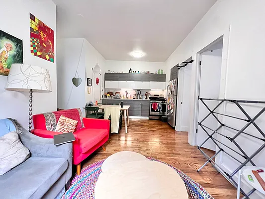 Rented by ERNY LLC | media 16