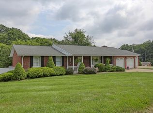 113 Lynnway Dr, Aliquippa, PA