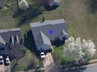 6525 Mounting Rock Rd, Charlotte, NC 28217