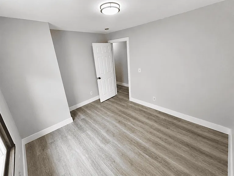 249 Lexington Ave #249 — Photo 10