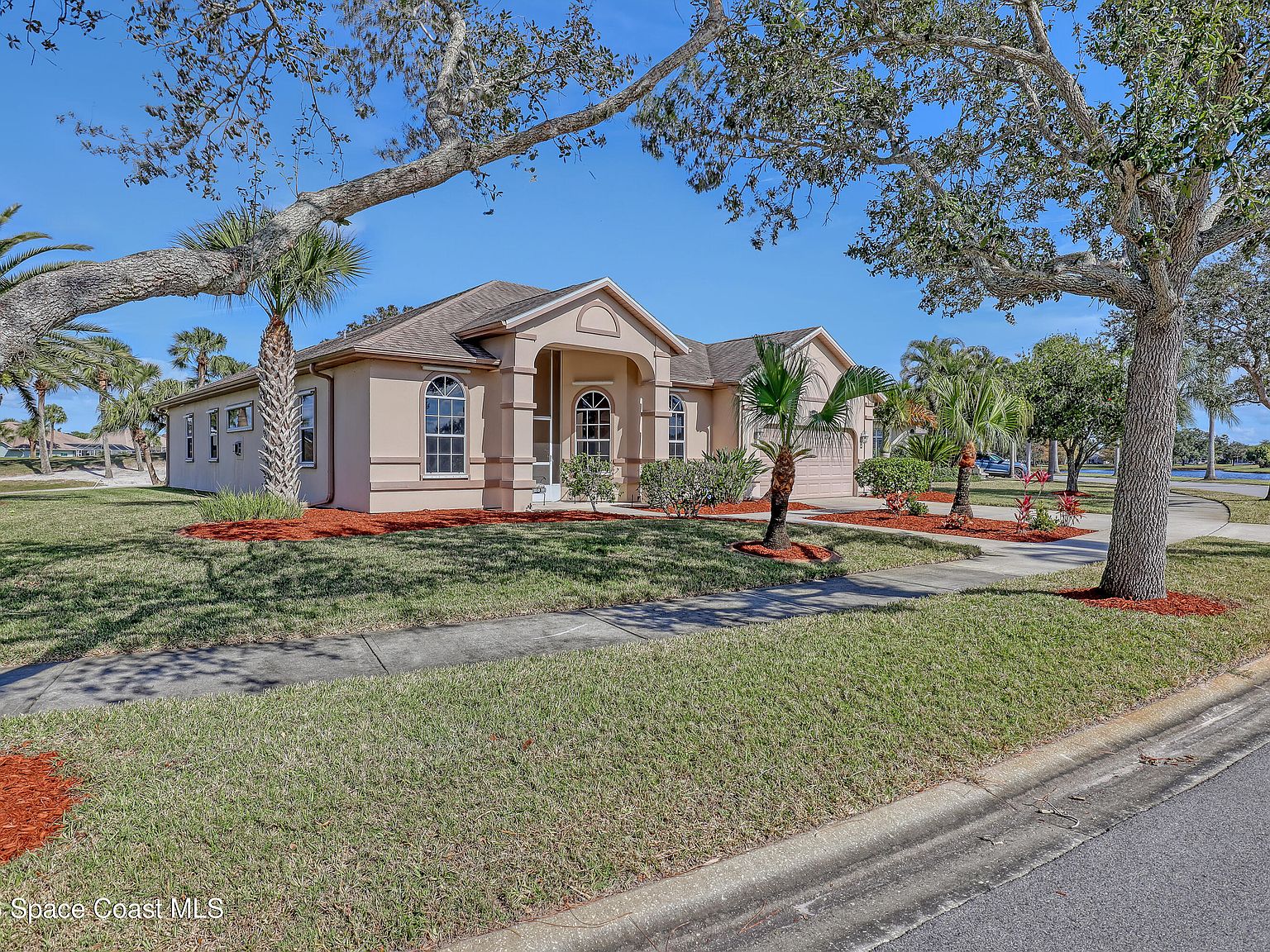 2410 Golf Vista Blvd