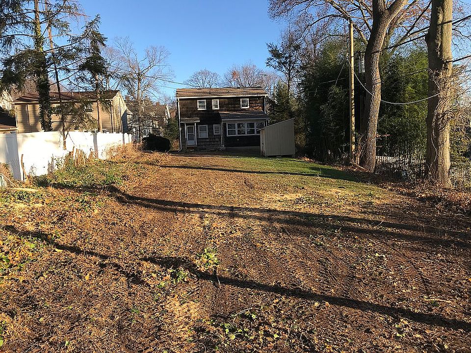 2nd image of 104 Osborne St