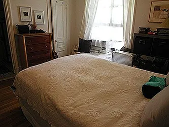 Rented by Verdi Square Realty