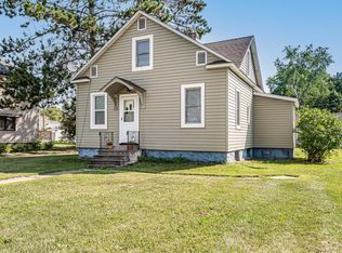 210 Powell Ave, Coleraine, MN 55722
