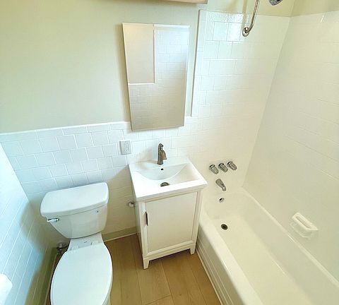 5th image of 5350 Smiley Dr APT 3