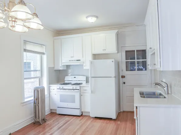 2856 W Eastwood Ave APT 2, Chicago, IL 60625