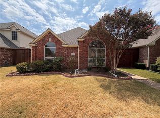 8703 Stonecrest Dr, Irving, TX 75063