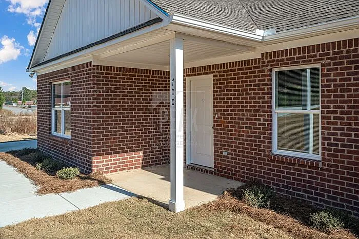 700 Woodland Cir — Photo 4