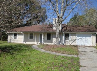 102 Richardson Ct, Saint Marys, GA 31558