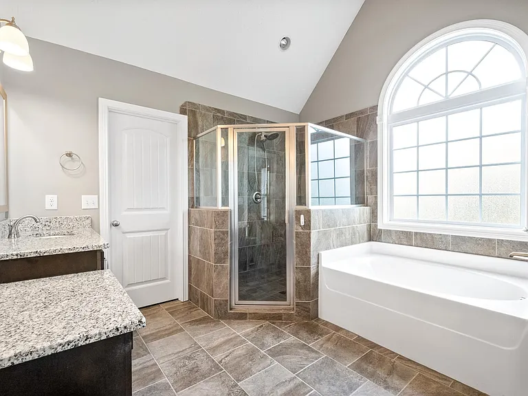 2831 Chatfield Dr — Photo 16