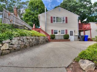 32 Arthur St, West Warwick, RI 02893