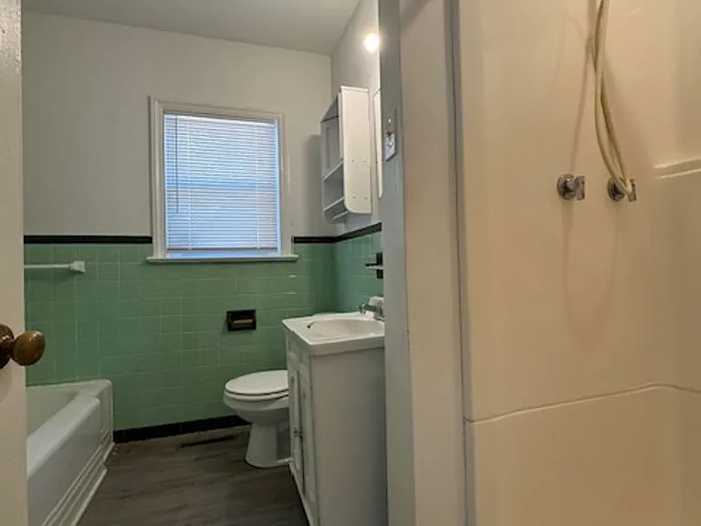 701 S Madison Ave — Photo 10